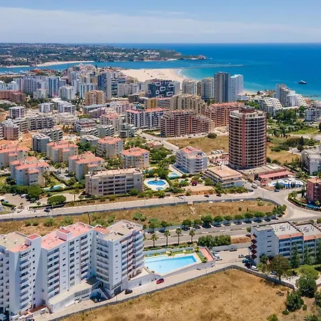 Olilou - Silhueta Citadina Апартаменти Портіман