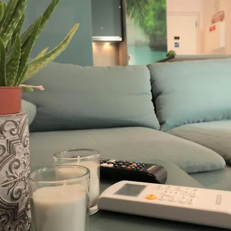 Olilou - Silhueta Citadina Апартаменти *