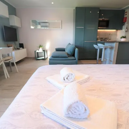 Olilou - Silhueta Citadina Appartement *