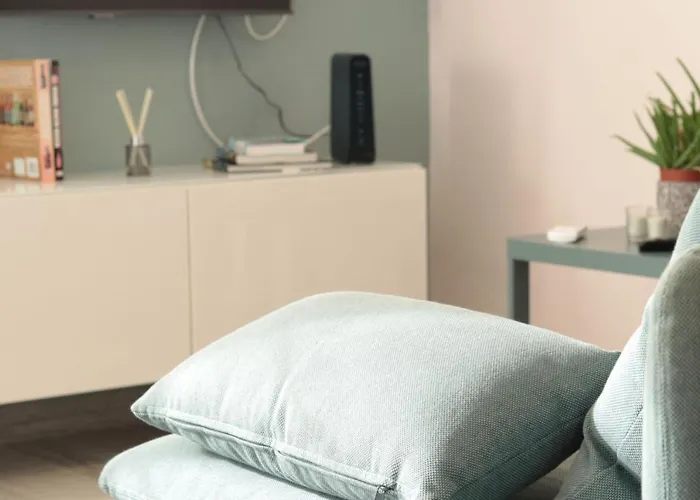 Olilou - Silhueta Citadina