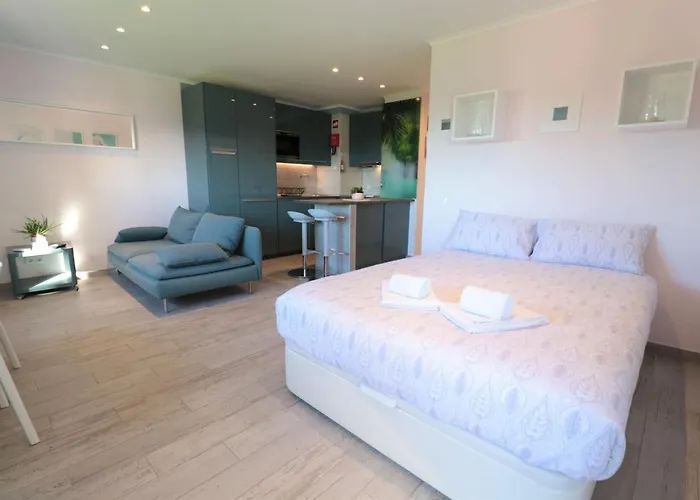 Olilou - Silhueta Citadina