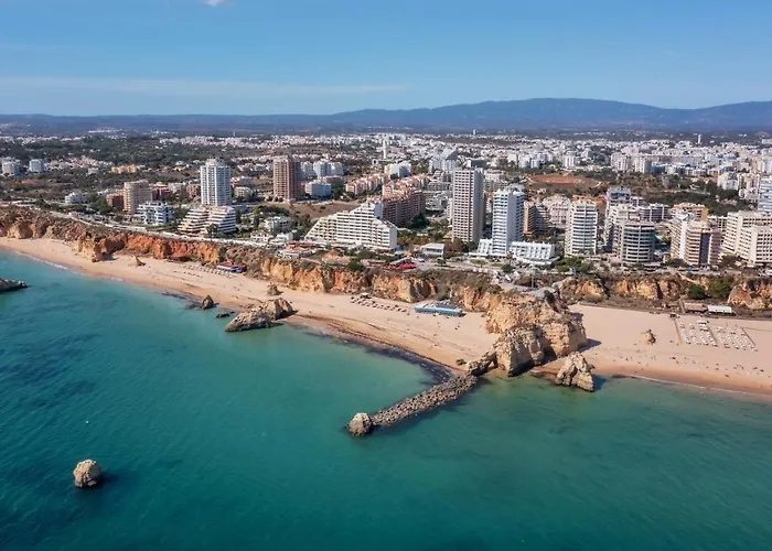 Olilou - Silhueta Citadina